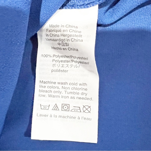 J. Crew NWT Royal Blue Botton Long Sleeve Key Hole Back Blouse Women’s Size XL - Picture 5 of 5